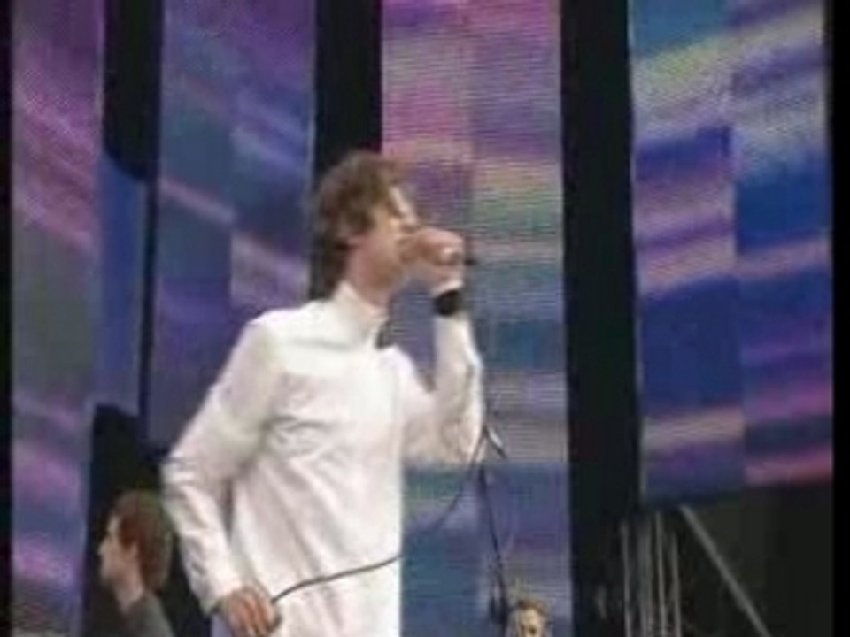 Richard ashcroft - bittersweet symphony avec coldplay live
