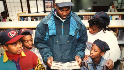 'A Football Life': Thomas made a big impact on and off the field