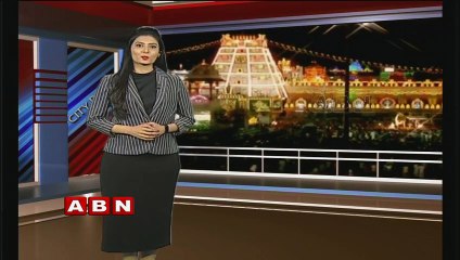 Hyderabad Metro completes One year | Public Facing Problems with Metro Pillars