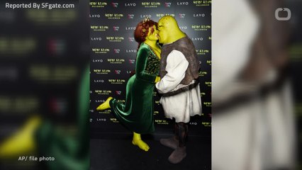 ‘Aladdin’ Writer Criticized For Offensive Twitter Post