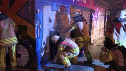 Beyoğlu'nda iş yerinde yangın - İSTANBUL