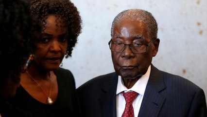 Malade, Mugabe incapable de marcher