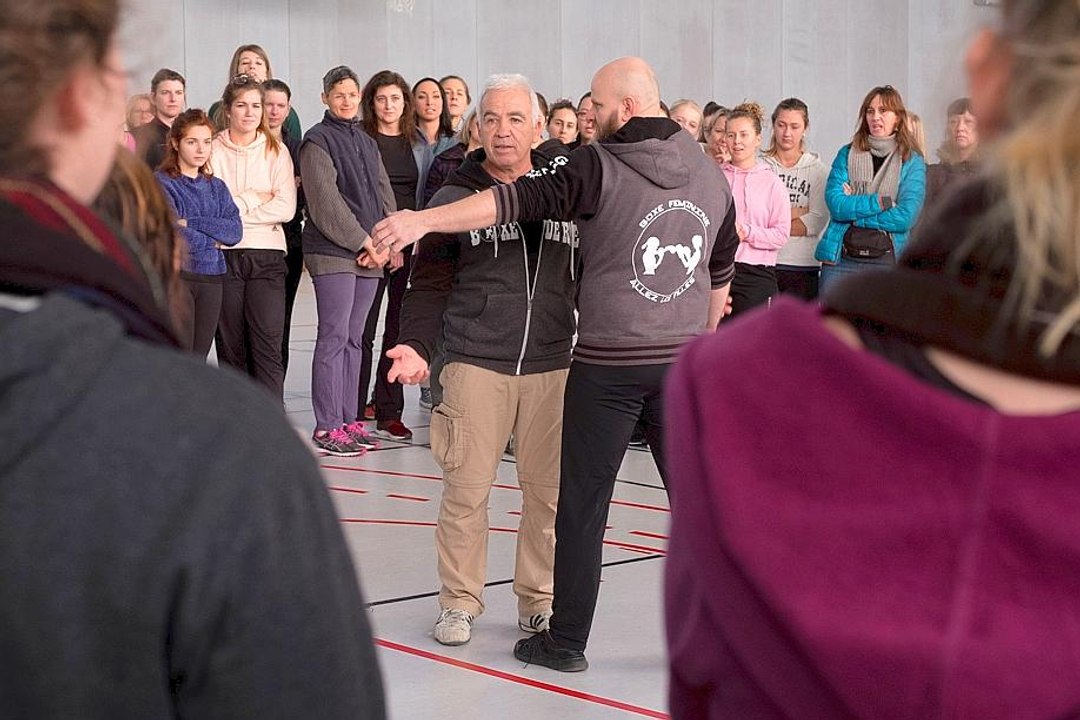 Stage de self-défense pour les femmes organisé par l'association Allez les filles à Strasbourg