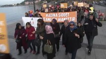 25 Kasım Kadına Yönelik Şiddetle Mücadele Günü'nde 500 Kişinin Katılımıyla Yürüyüş Düzenlendi