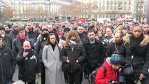 Fransa'da Yüzlerce Kişi İntihar Eden Polis İçin Yürüdü