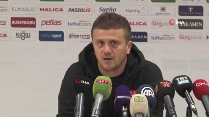 Hakan Keleş: "İçerideki Maçlarda Sıkıntı Çekiyoruz"