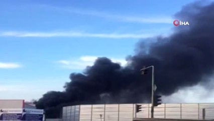 Fabrikada Korkutan Yangın