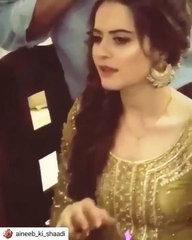 Aiman Khan getting her makeup done for Muneeb Butt’s mayon happeningnow