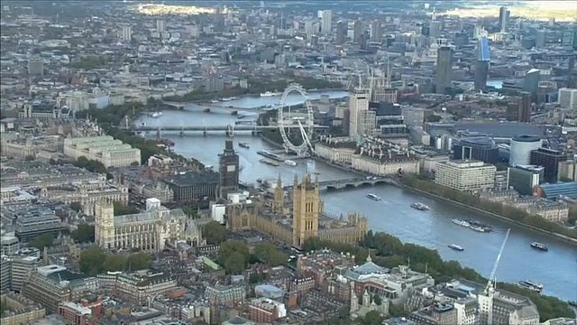 Το Brexit «τραυματίζει» την βρετανική οικονομία