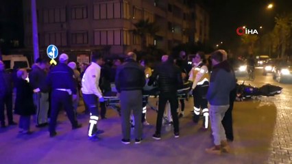 Otomobile çarpan motosikletli kuzenler yola savruldu: 2 yaralı