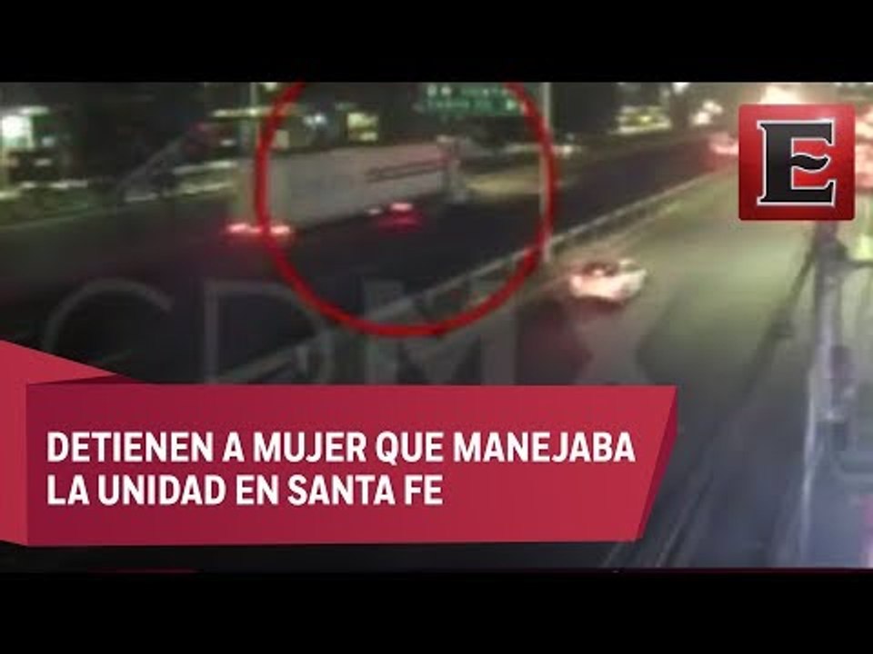 Momento en que tráiler impacta vehículos en la autopista México-Toluca