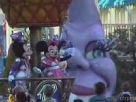 Disney's Once Upon a Dream Parade - Fun & Laughter