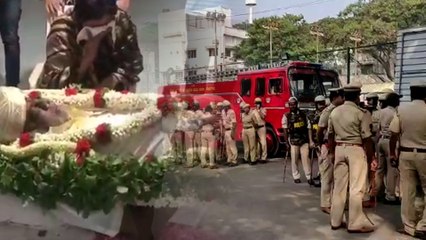 Ambareesh :ಅಂಬಿ ಅಂತಿಮಯಾತ್ರೆಯಲ್ಲಿ ಪೊಲೀಸರ ಸಿದ್ಧತೆ ಹೇಗಿದೆ ಗೊತ್ತಾ? | Oneindia Kannada