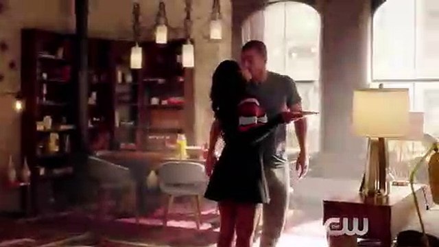 DCTV Elseworlds Crossover Promo - The Flash, Arrow, Supergirl, Batwoman, Superman (2018)