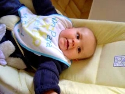 2007.12.30 - Jules fait la crapule !