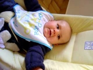 2007.12.30 - Jules fait la crapule !