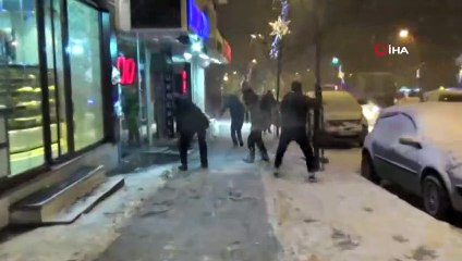 Erzurum'da Yoğun Kar Yağışı