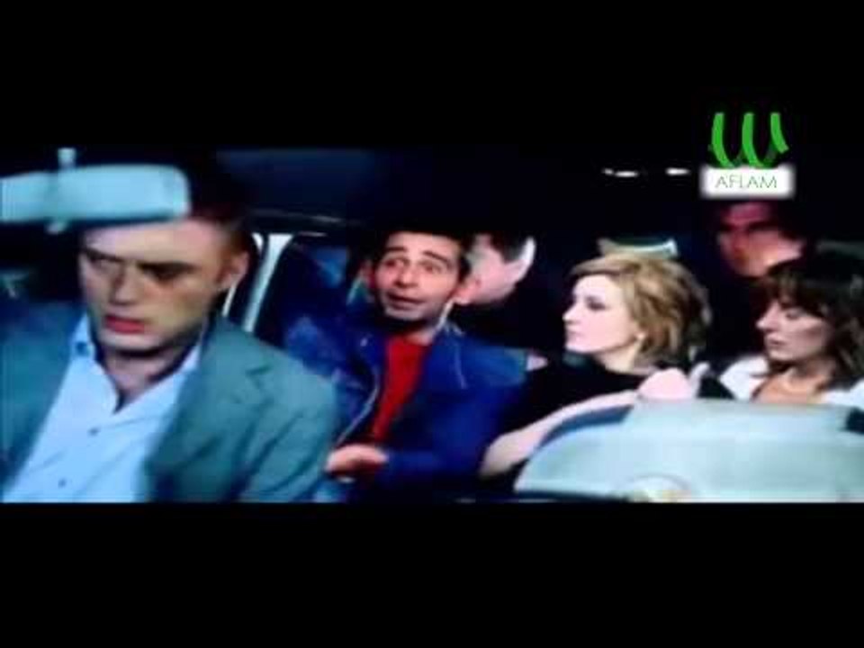 لحظه اختطاف شبيهه الاميره ديانا  بميكروباص