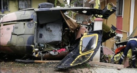 Descargar video: İstanbul Sancaktepe'de Askeri Helikopter Düştü: 4 Asker Şehit Oldu, 1 Asker Yaralı