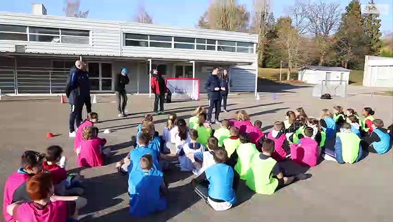 Foot à l'école : Gaêtane Thiney de retour au Collège I FFF 2018