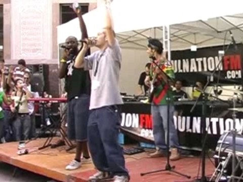 Aerolineas Subterraneas ft. Welelo @ Hipnotik Festival 2007