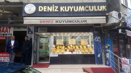Başakşehir'de altın kuryesinin aracından 4,5 kilogram altını çalındı - İSTANBUL