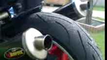 Kawasaki Z1000 akrapovic