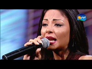 Dolly Shahine - Moumou Eini / دولى شاهين - مومو عينى