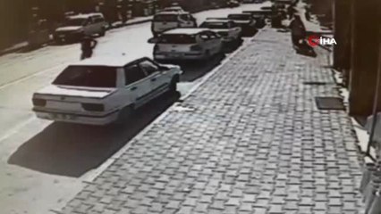 Küçük Çocuğa Hafif Ticari Araç Böyle Çarptı