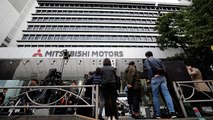 Τέλος ο Γκον και από τη Mitsubishi μετά την αποπομπή από τη Nissan