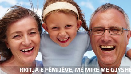 Rritja e fëmijëve, me gjyshe, dado apo në kopësht, çfarë thotë psikologjia?