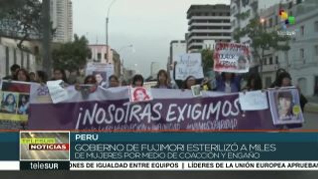 Peruanas marchan contra la violencia de género en su país