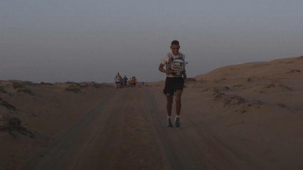 VİDEO | Umman Çöl Maratonu'na Faslı sporcular damga vurdu