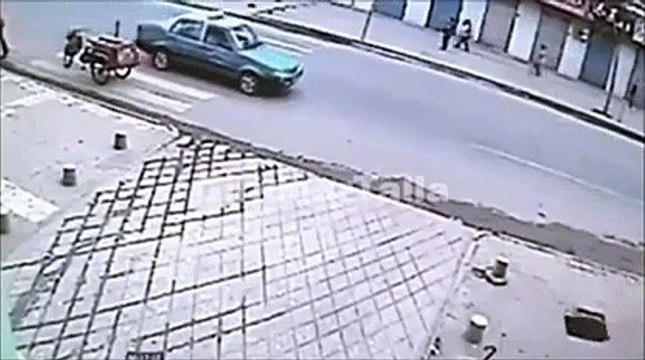 Les trottoirs en chine sont un peu dangereux