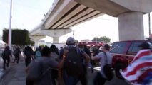 EE.UU. usa gas lacrimógeno con migrantes que intentan cruzar la frontera
