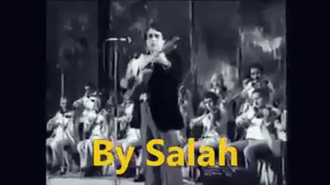 El Hachemi Guerouabi chante en Kabyle une chanson de Akli Yahyaten Jaḥeɣ bezzaf d-amezyan