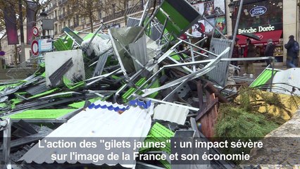 "Gilets jaunes": des "scènes de guerre" selon Macron (Griveaux)