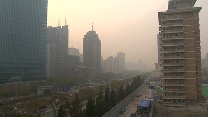 中 베이징 스모그 사라지고 약한 황사 / YTN