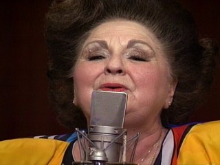 Bill & Gloria Gaither - Born To Serve The Lord