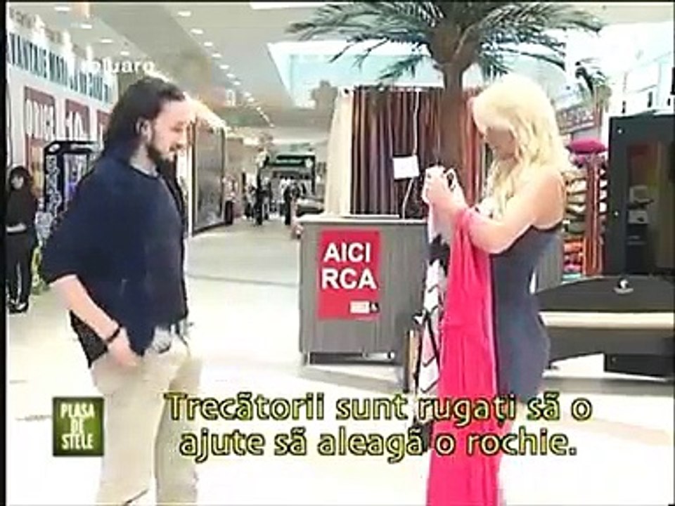 Blonde Strips in Public Funny Candid Camera