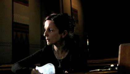 Patty Griffin - Wade In The Water