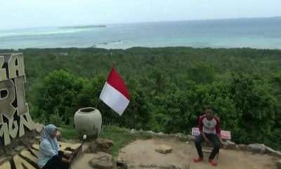 Menikmati Keindahan Bukit Annora Karimunjawa