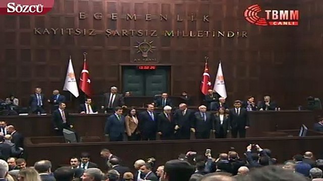 Erdoğan'ın elini sıkmadı