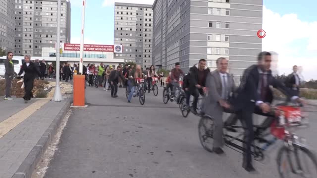 Üniversiteli Kız Öğrencilerden Farkındalık Etkinliği