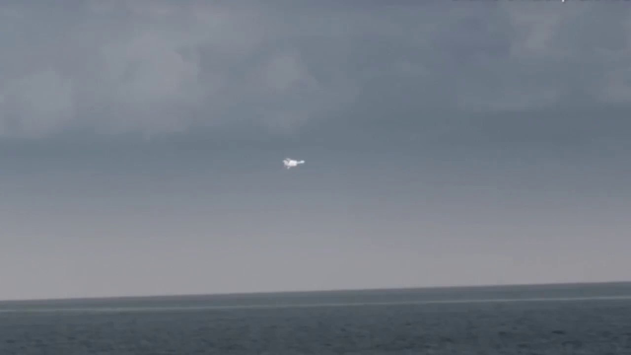 17 ‘hostile’ Russian fighter jets buzzed Royal Navy warship near Crimea