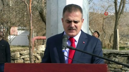 Kaletepe Zirvesine Dikilen 50 Metre Yüksekliğindeki Direğe Bayrak Asıldı