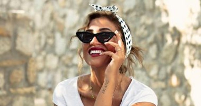تعليق طريف لدينا الشربيني على السخرية منها بسبب رقصة كيكي