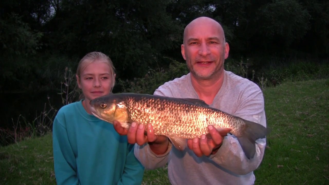 Chub Fishing - Barbel Swim Revisited - 2017 Warwickshire Avon River Campaign - 4/8/17 (Video 29)