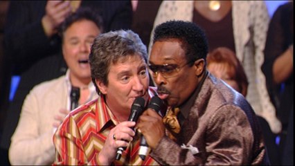 Bill & Gloria Gaither - One More River