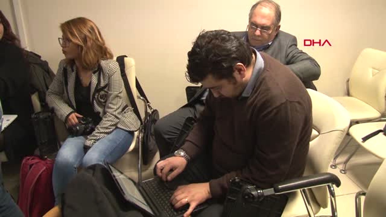 İzmir CHP'li Eski Milletvekili Alaattin Yüksel, İzmir Büyükşehir Belediyesi'ne Talip Oldu